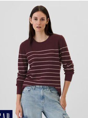Gap Women's Textured Stripe Crewneck Sweater